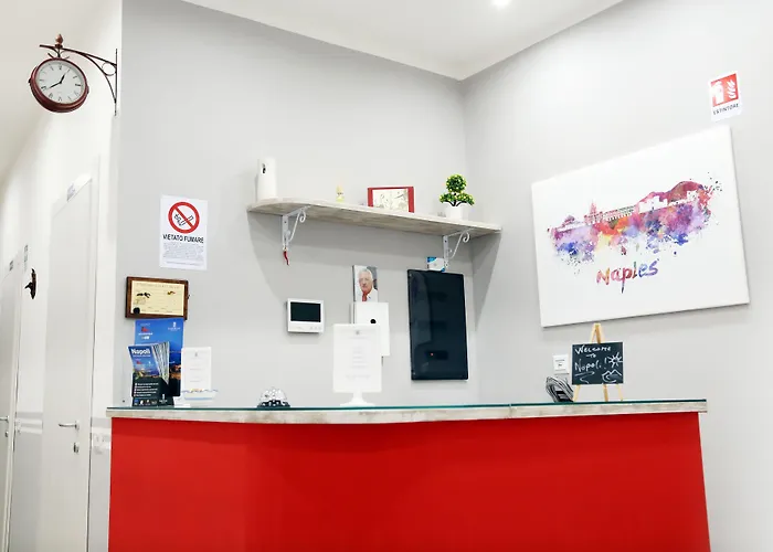 Hotiday Spaccanapoli I Borbone Alojamento de Acomodação e Pequeno-almoço Nápoles