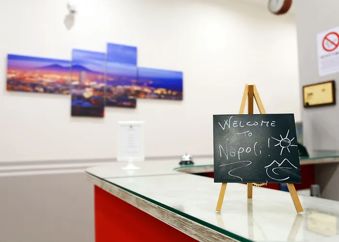 Hotiday Spaccanapoli I Borbone Alojamento de Acomodação e Pequeno-almoço Nápoles