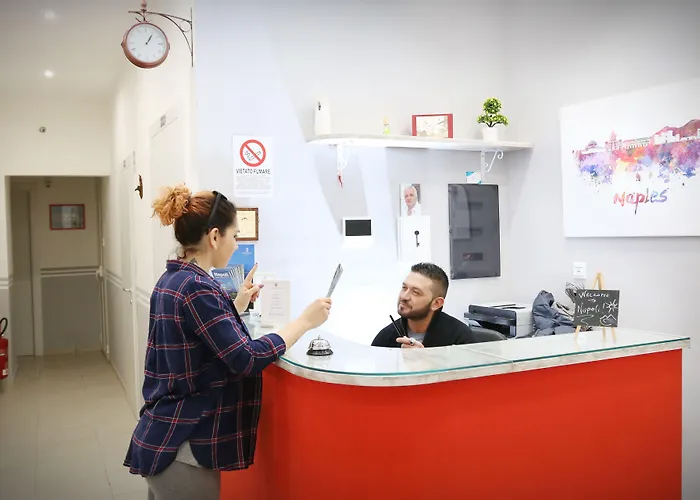 Hotiday Spaccanapoli I Borbone 4*