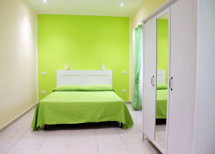 Hotiday Spaccanapoli I Borbone