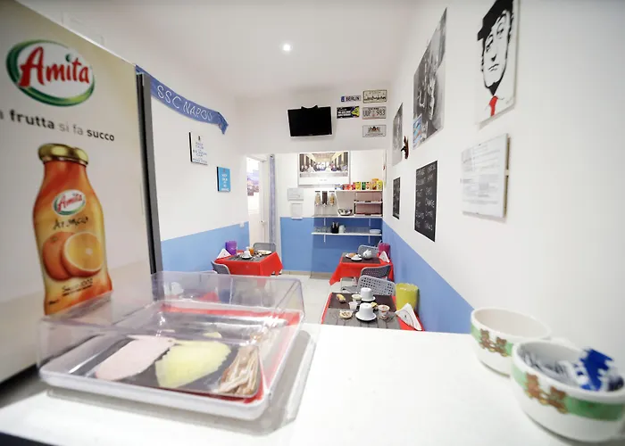 Hotiday Spaccanapoli I Borbone Alojamento de Acomodação e Pequeno-almoço