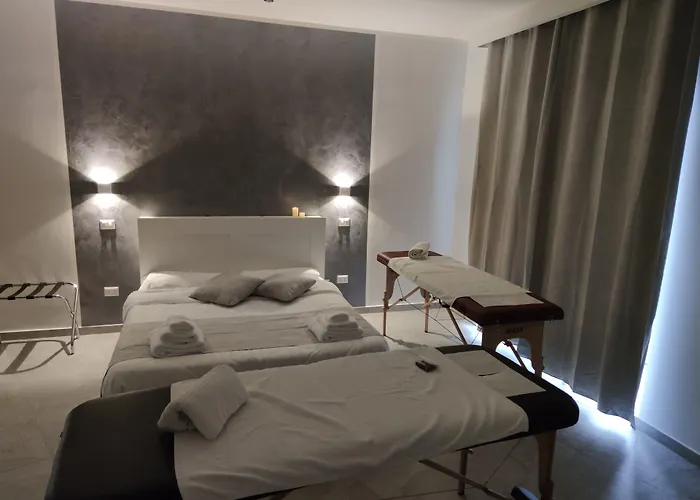 Hotiday Spaccanapoli I Borbone