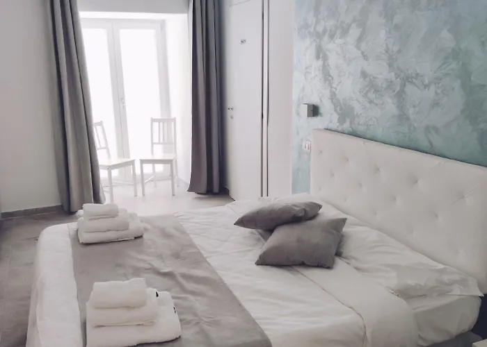 Alojamento de Acomodação e Pequeno-almoço Hotiday Spaccanapoli I Borbone