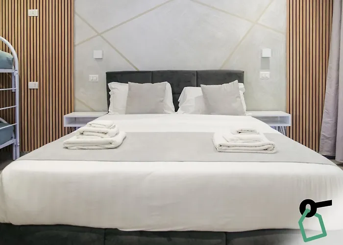 Hotiday Spaccanapoli I Borbone