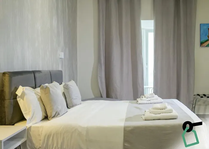 Alojamento de Acomodação e Pequeno-almoço Hotiday Spaccanapoli I Borbone Nápoles