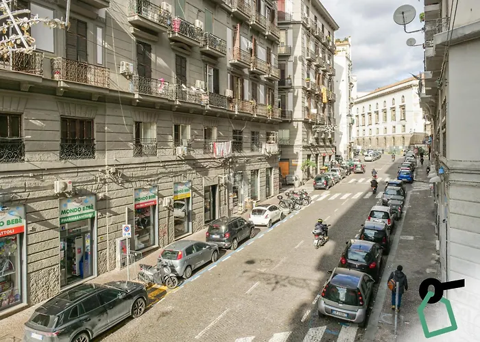 Alojamento de Acomodação e Pequeno-almoço Hotiday Spaccanapoli I Borbone