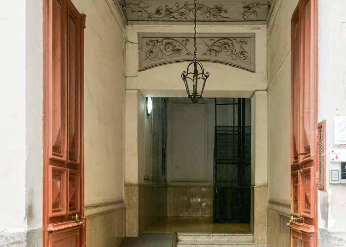 Hotiday Spaccanapoli I Borbone Alojamento de Acomodação e Pequeno-almoço 4*