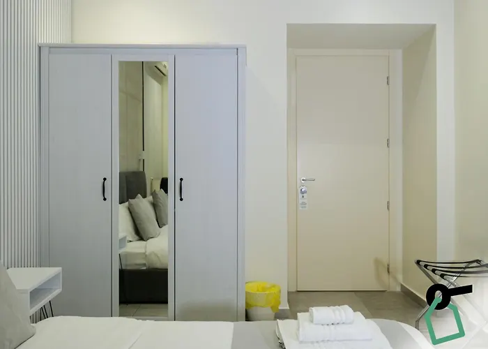 Hotiday Spaccanapoli I Borbone Alojamento de Acomodação e Pequeno-almoço Nápoles