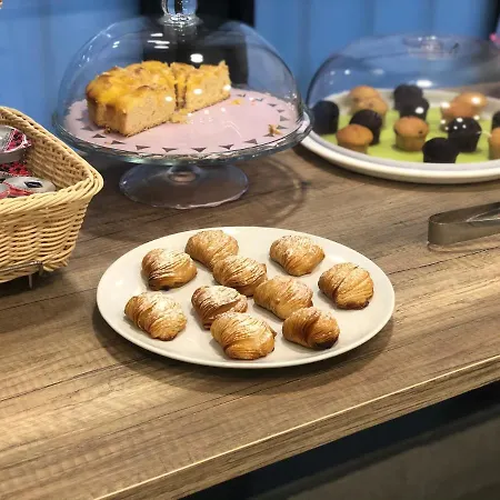 Hotiday Spaccanapoli I Borbone Naples