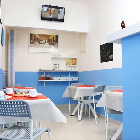 Hotiday Spaccanapoli I Borbone 4*