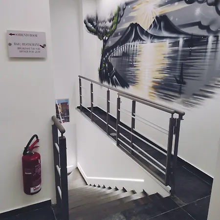 Hotiday Spaccanapoli I Borbone Naples