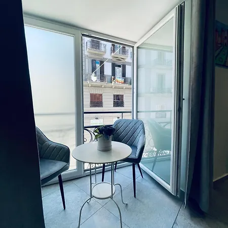 Hotiday Spaccanapoli I Borbone Bed & Breakfast 4*