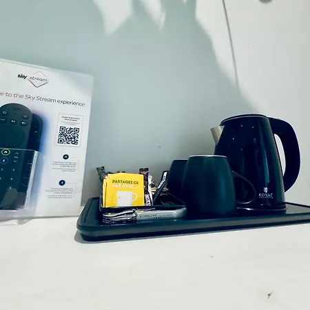 Hotiday Spaccanapoli I Borbone 4* ナポリ