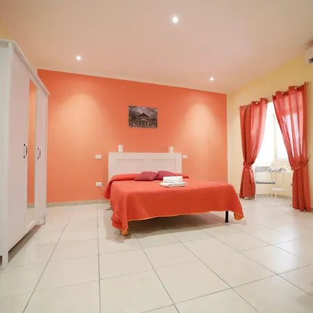 Hotiday Spaccanapoli I Borbone