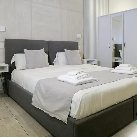 Bed & Breakfast Hotiday Spaccanapoli I Borbone Napoli