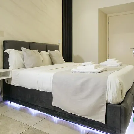 Bed & Breakfast Hotiday Spaccanapoli I Borbone Napoli