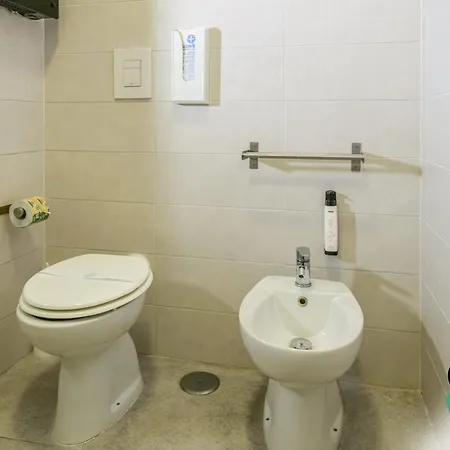 Hotiday Spaccanapoli I Borbone Oda ve Kahvaltı