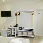 Hotiday Spaccanapoli Borbone Bed & Breakfast