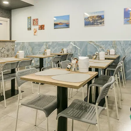 Hotiday Spaccanapoli Borbone Bed & Breakfast