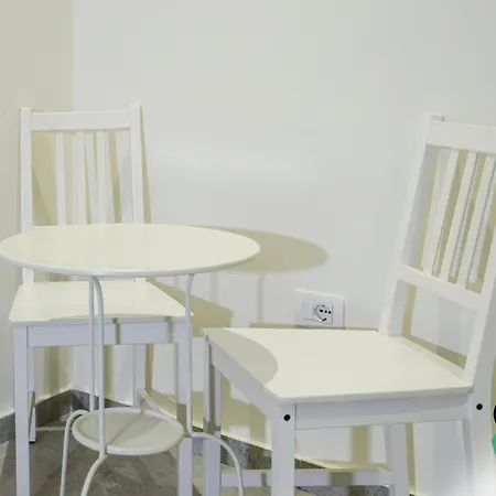 Hotiday Spaccanapoli I Borbone 4* Nápoly